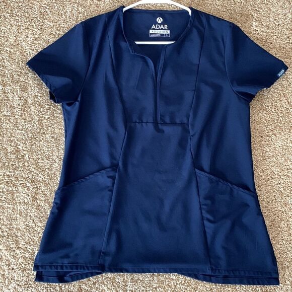 ‎Adar Addition Pro Scrub Navy Top size large - Picture 1 of 5